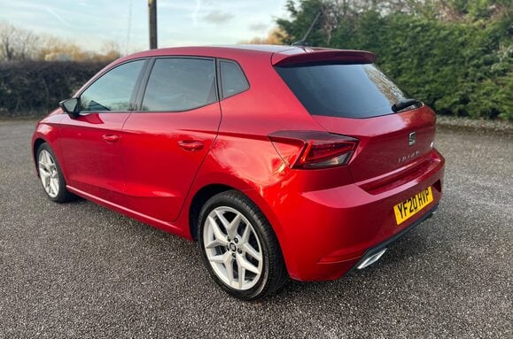 SEAT Ibiza 1.0 TSI FR 5 DOOR 8