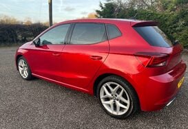 SEAT Ibiza 1.0 TSI FR 5 DOOR 9