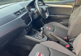 SEAT Ibiza 1.0 TSI FR 5 DOOR 23