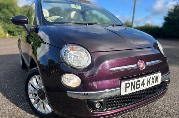 Fiat 500 LOUNGE CONVERITIBLE 2