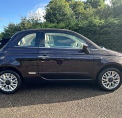 Fiat 500 LOUNGE CONVERITIBLE 4