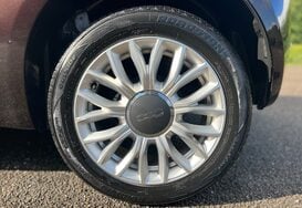 Fiat 500 LOUNGE CONVERITIBLE 12