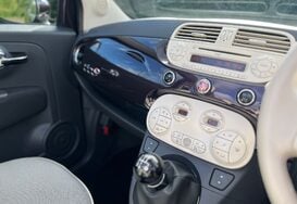 Fiat 500 LOUNGE CONVERITIBLE 18