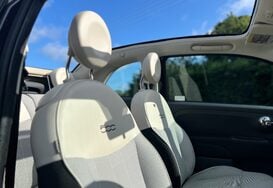 Fiat 500 LOUNGE CONVERITIBLE 23