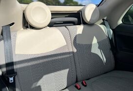 Fiat 500 LOUNGE CONVERITIBLE 24