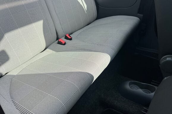 Fiat 500 LOUNGE CONVERITIBLE 29