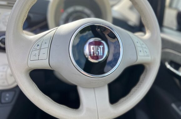 Fiat 500 LOUNGE CONVERITIBLE 33