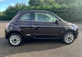Fiat 500 LOUNGE CONVERITIBLE 42