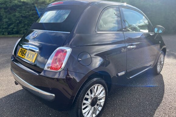 Fiat 500 LOUNGE CONVERITIBLE 43