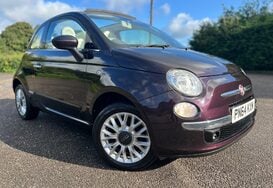 Fiat 500 LOUNGE CONVERITIBLE 1