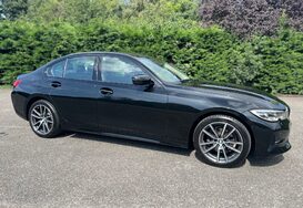 BMW 3 Series 318D SPORT 4