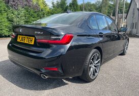 BMW 3 Series 318D SPORT 5