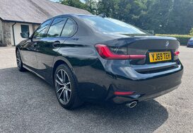BMW 3 Series 318D SPORT 9