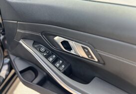 BMW 3 Series 318D SPORT 20