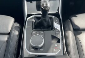 BMW 3 Series 318D SPORT 39