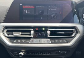 BMW 3 Series 318D SPORT 40