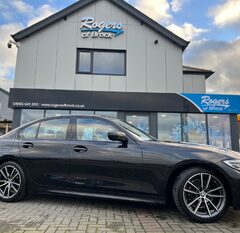 BMW 3 Series 318D SPORT 1