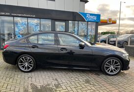 BMW 3 Series 318D SPORT 6