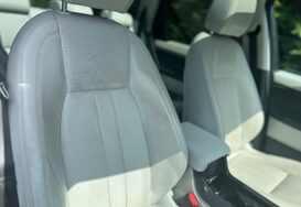 Land Rover Discovery Sport 2.2 SD4 HSE AUTOMATIC 15