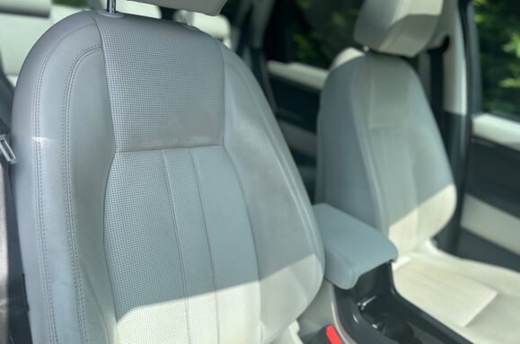 Land Rover Discovery Sport 2.2 SD4 HSE AUTOMATIC 15
