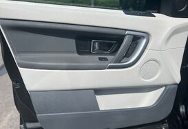 Land Rover Discovery Sport 2.2 SD4 HSE AUTOMATIC 31