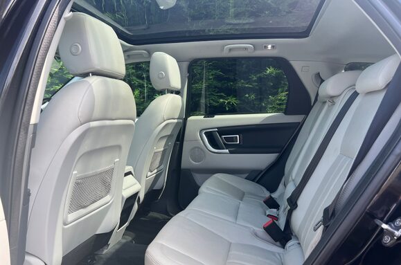 Land Rover Discovery Sport 2.2 SD4 HSE AUTOMATIC 34