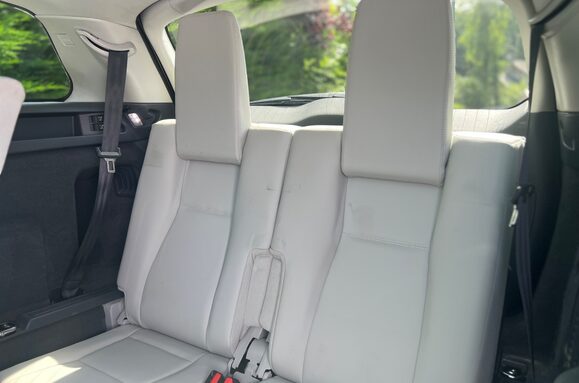 Land Rover Discovery Sport 2.2 SD4 HSE AUTOMATIC 38