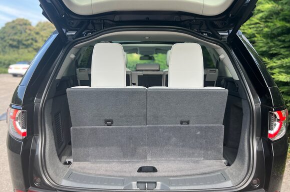 Land Rover Discovery Sport 2.2 SD4 HSE AUTOMATIC 40