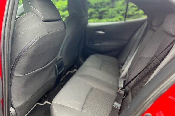 Toyota Corolla 2.0 VVT-I DESIGN PETROL/HYBRID AUTO 30