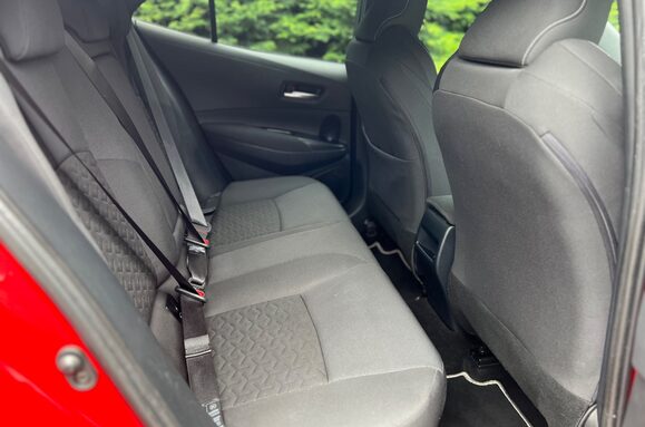 Toyota Corolla 2.0 VVT-I DESIGN PETROL/HYBRID AUTO 21