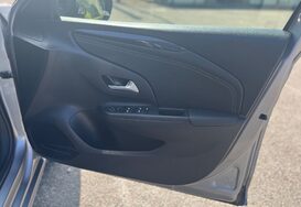 Vauxhall Corsa 1.2 GRIFFIN 5 DOOR 23
