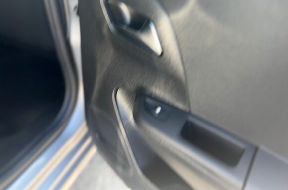 Vauxhall Corsa 1.2 GRIFFIN 5 DOOR 29