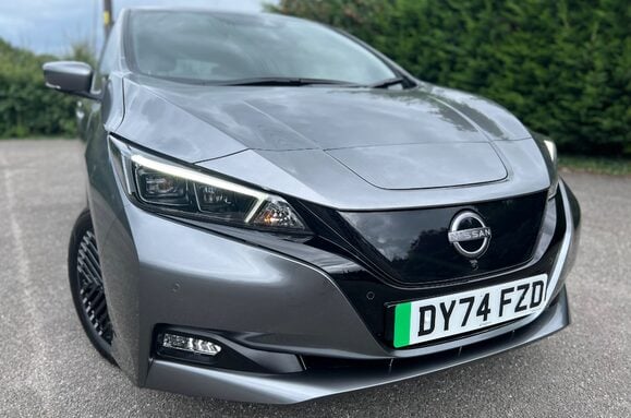 Nissan LEAF 110kW Tekna 39kWh 5dr Auto 2