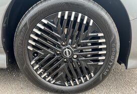Nissan LEAF 110kW Tekna 39kWh 5dr Auto 15