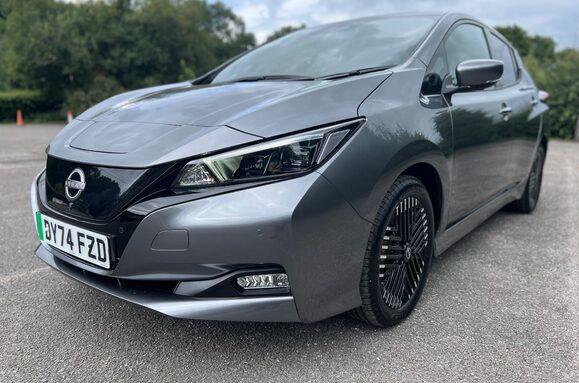Nissan LEAF 110kW Tekna 39kWh 5dr Auto 14