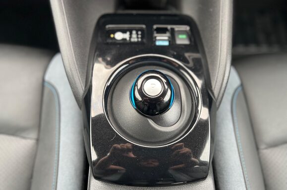 Nissan LEAF 110kW Tekna 39kWh 5dr Auto 42