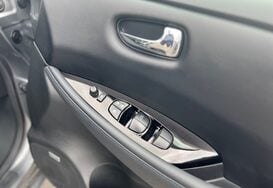 Nissan LEAF 110kW Tekna 39kWh 5dr Auto 26