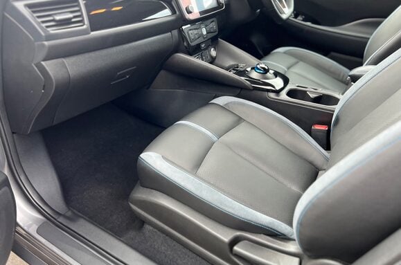Nissan LEAF 110kW Tekna 39kWh 5dr Auto 38