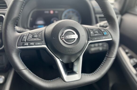 Nissan LEAF 110kW Tekna 39kWh 5dr Auto 39