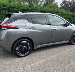 Nissan LEAF 110kW Tekna 39kWh 5dr Auto 4