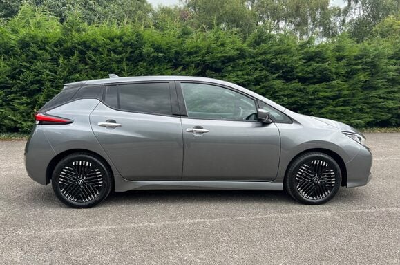 Nissan LEAF 110kW Tekna 39kWh 5dr Auto 6