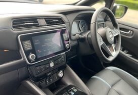 Nissan LEAF 110kW Tekna 39kWh 5dr Auto 34