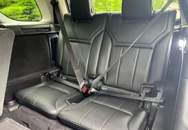Land Rover Discovery 3.0 TD6 SE AUTO 7 SEATS 34
