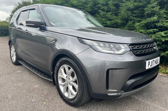 Land Rover Discovery 3.0 TD6 SE AUTO 7 SEATS 5