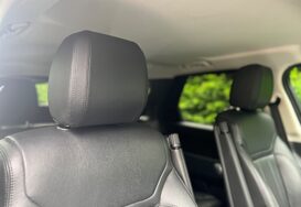 Land Rover Discovery 3.0 TD6 SE AUTO 7 SEATS 14