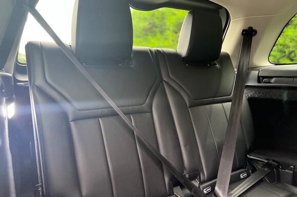 Land Rover Discovery 3.0 TD6 SE AUTO 7 SEATS 22