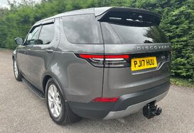 Land Rover Discovery 3.0 TD6 SE AUTO 7 SEATS 12