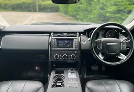 Land Rover Discovery 3.0 TD6 SE AUTO 7 SEATS 36