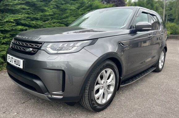 Land Rover Discovery 3.0 TD6 SE AUTO 7 SEATS 10