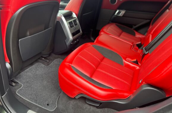 Land Rover Range Rover Sport 3.0 SDV6 HSE DYNAMIC AUTO 40